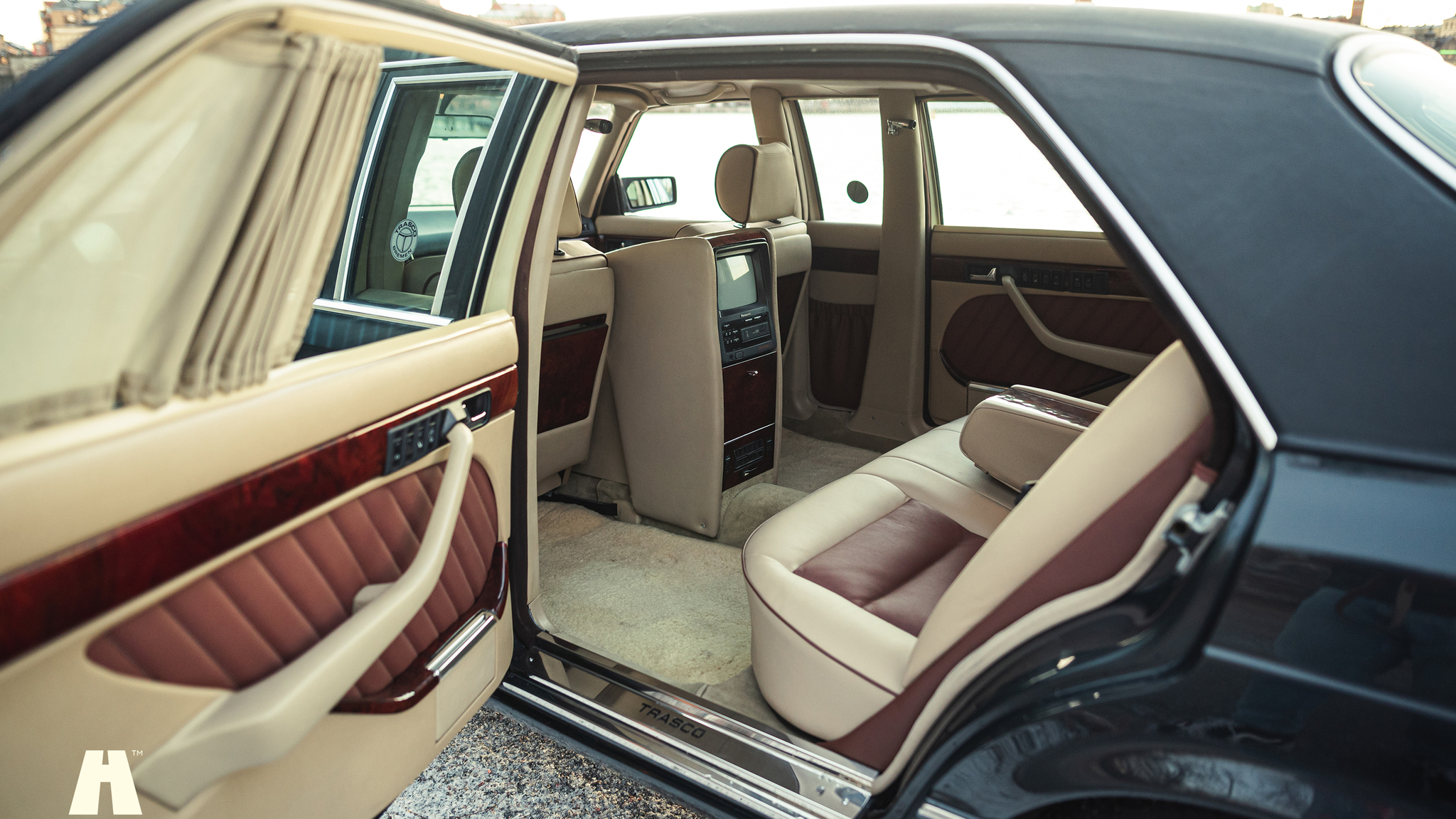 Interiörbild 1991 Mercedes 1000 SEL TRASCO