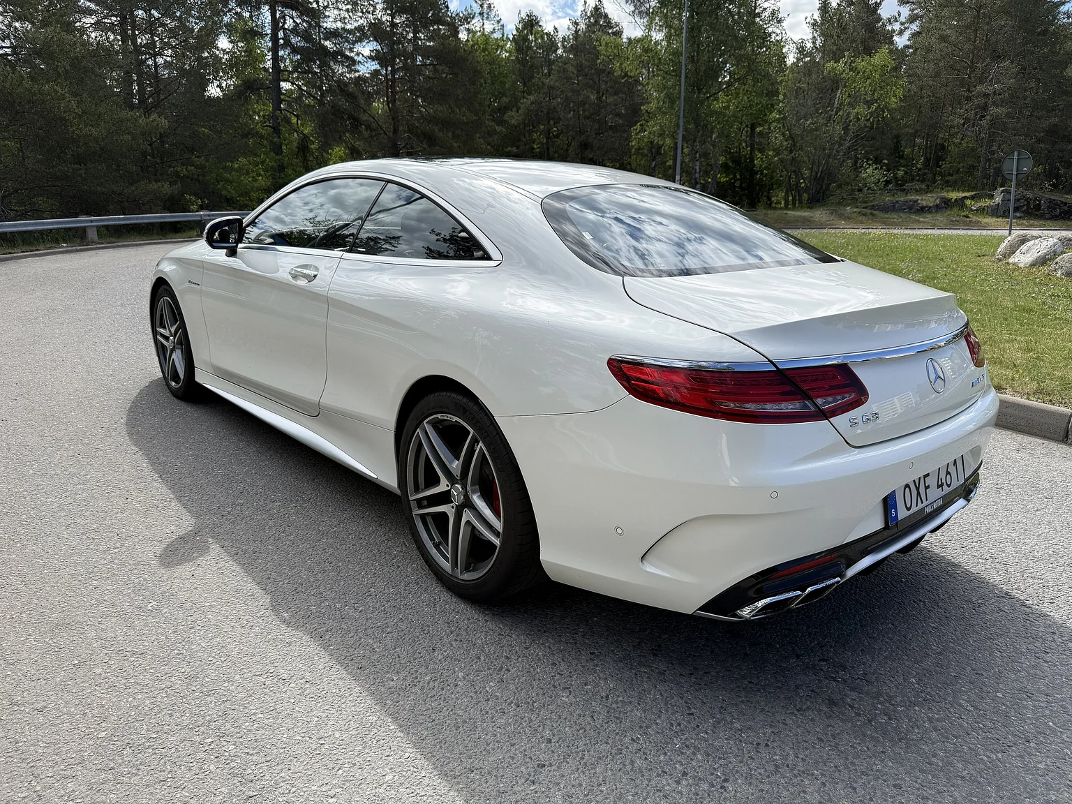 Aussenfoto 2016 Mercedes-Benz S 63 AMG 4MATIC (5)