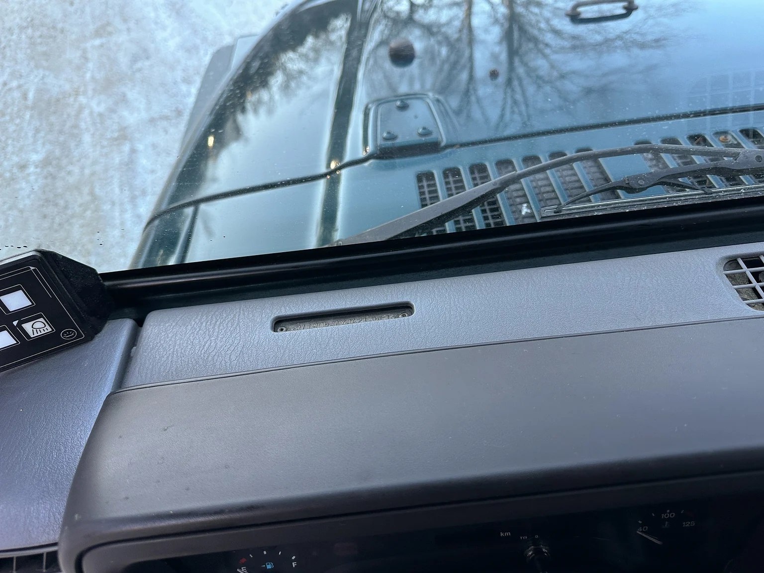 Innenraumfoto von 1997 JEEP Wrangler Hardtop 2.5 AWD (55)