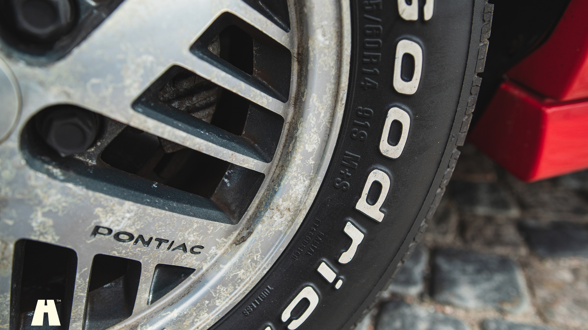 Exterior image of 1985 Pontiac Fiero GT (117)