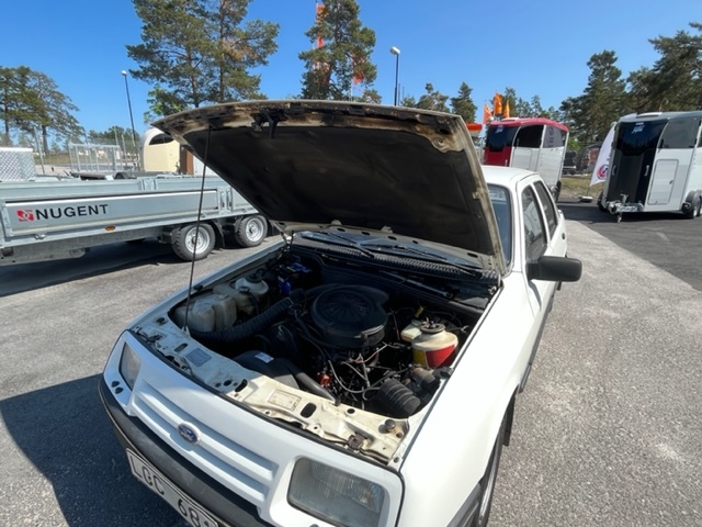 Image of 1983 Ford Sierra mechanics