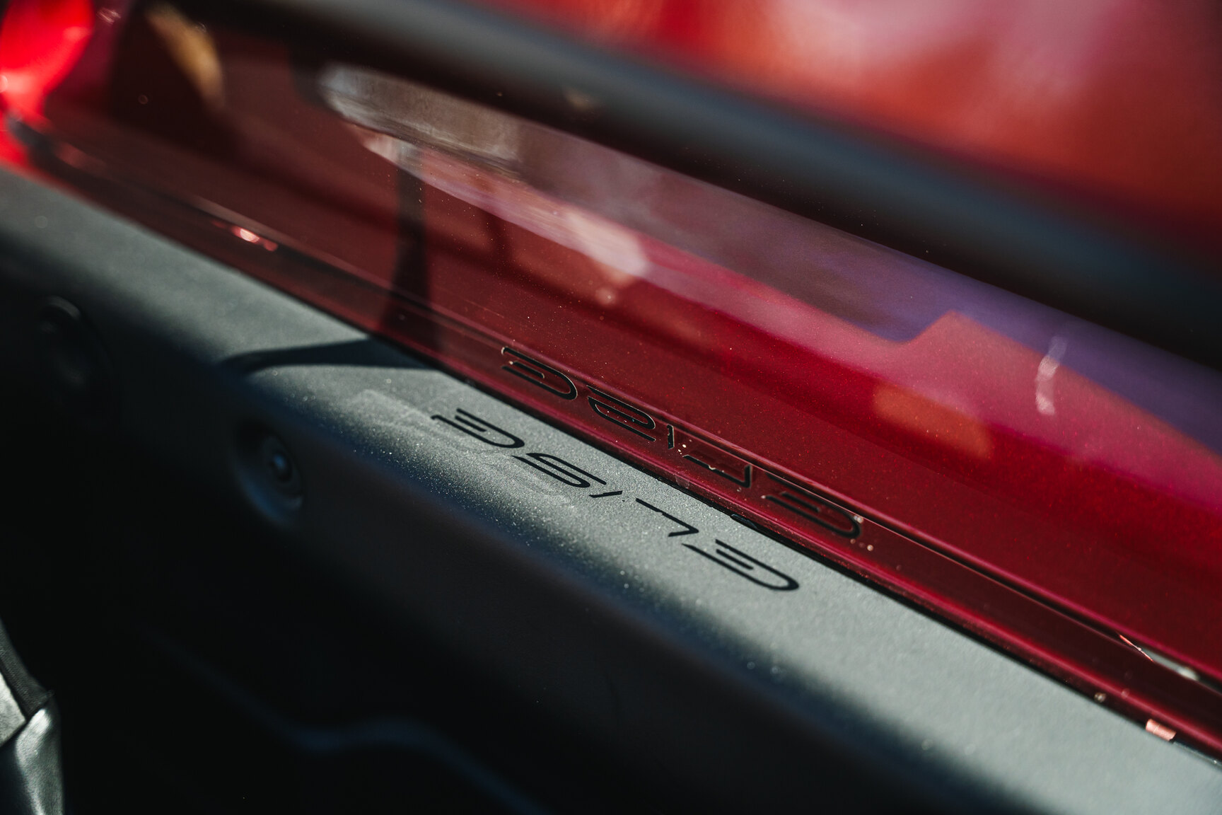 Interior image of 2001 Lotus Elise 111