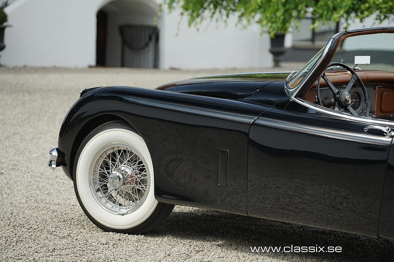 Bild von 1957 Jaguar XK150 (7)