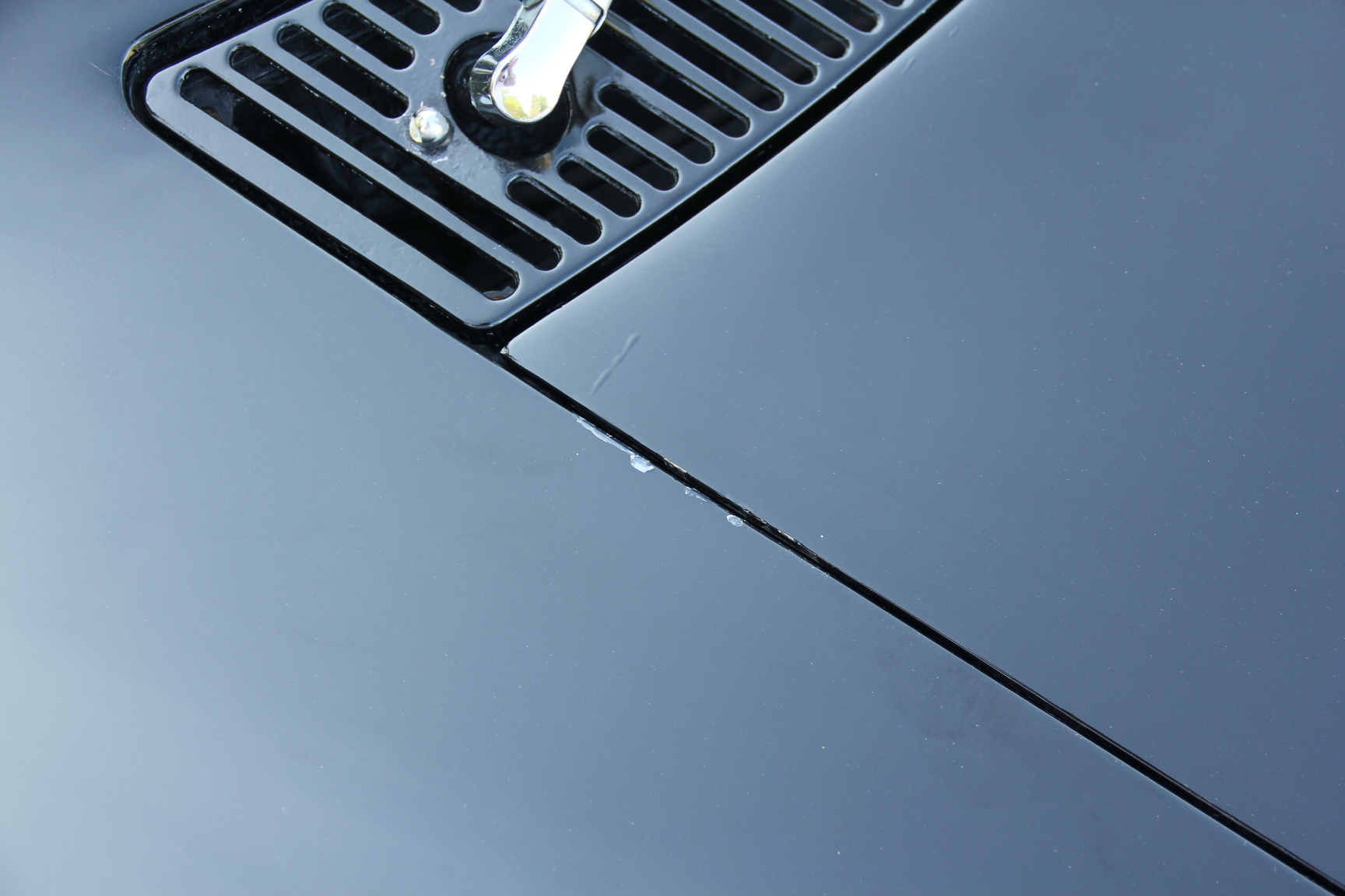 Exteriörbild på 1964 Corvette C2 Stingray Cabriolet (48)