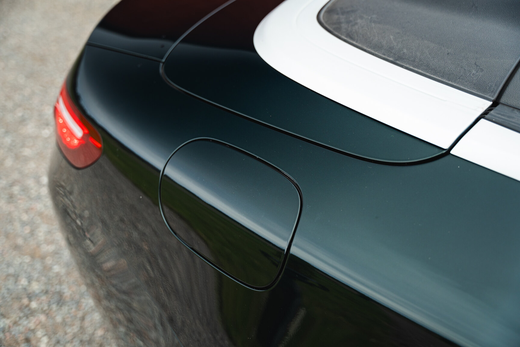 Exterior image of 2019 Mercedes-Benz E300 Cabriolet