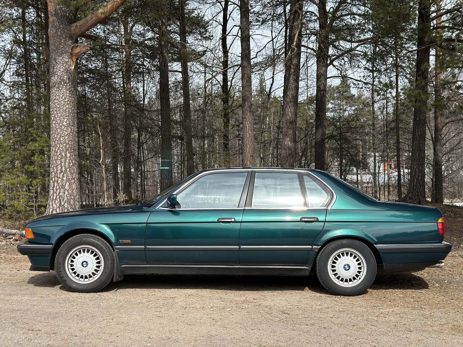 Exteriörbild på 1992 BMW 740iA