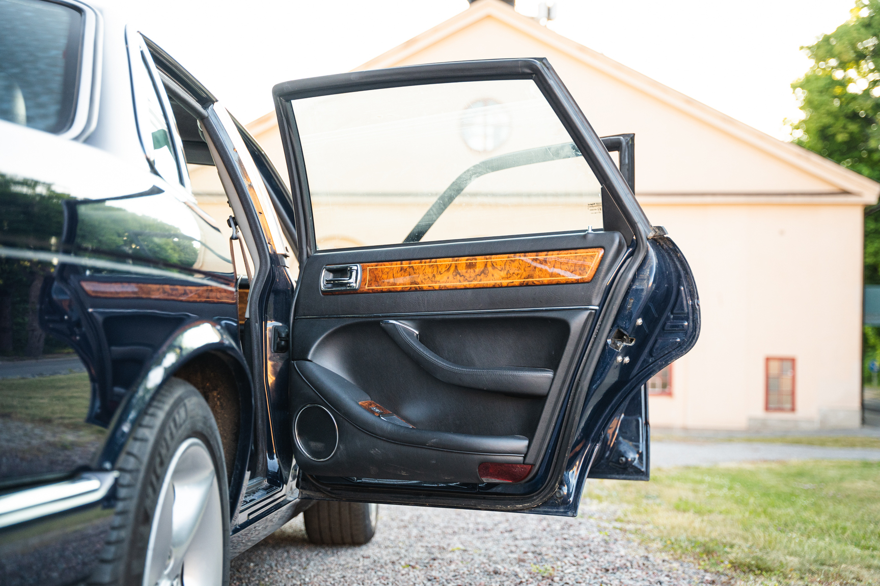 Interior image of 1995 Jaguar XJ Double SIX