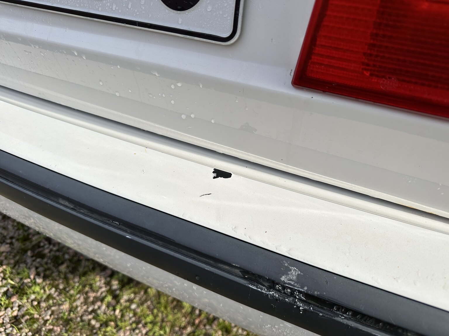 Exterior image of 1996 SAAB 9000
