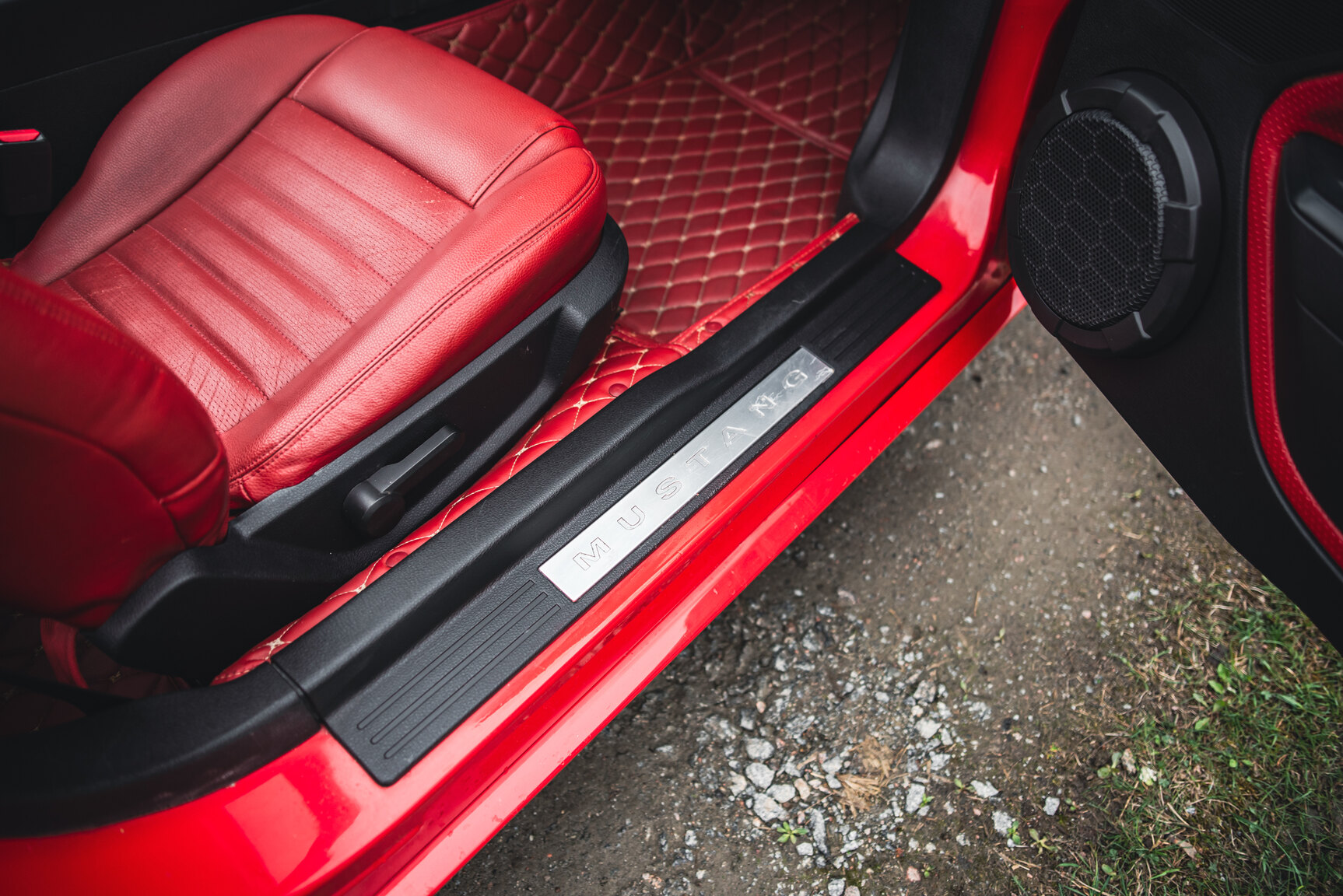 Interior image of 2009 Ford Mustang V8 GT Convertible