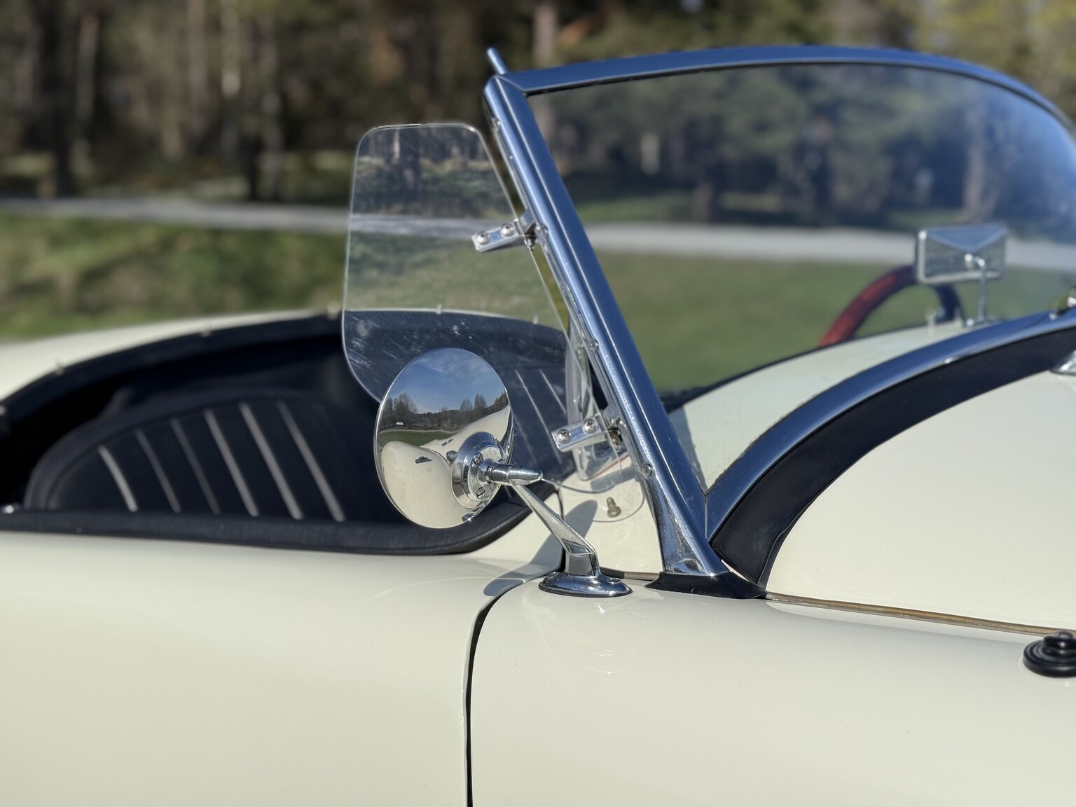 Exteriörbild på 1959 MG MGA 1500