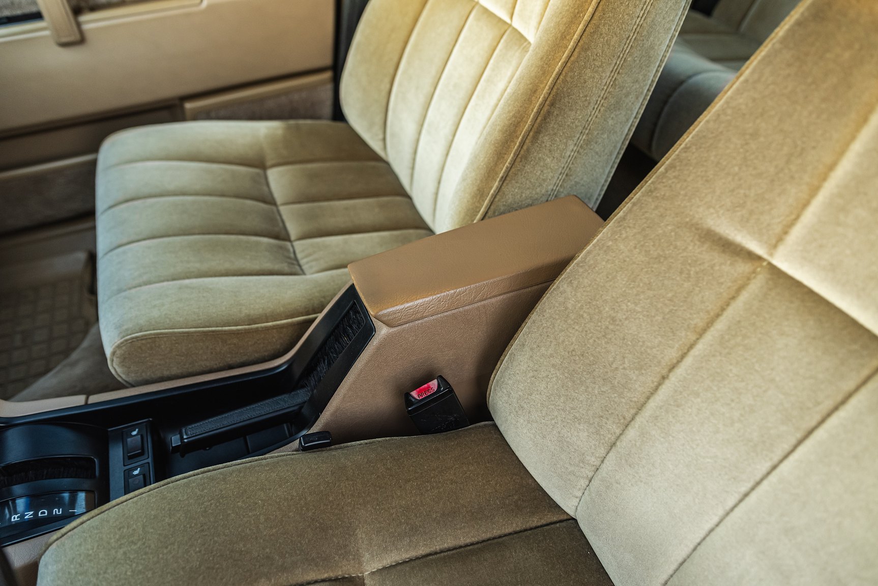 Interiörbild 1986 Volvo 760 GLE 2.8 V6 Automatisk