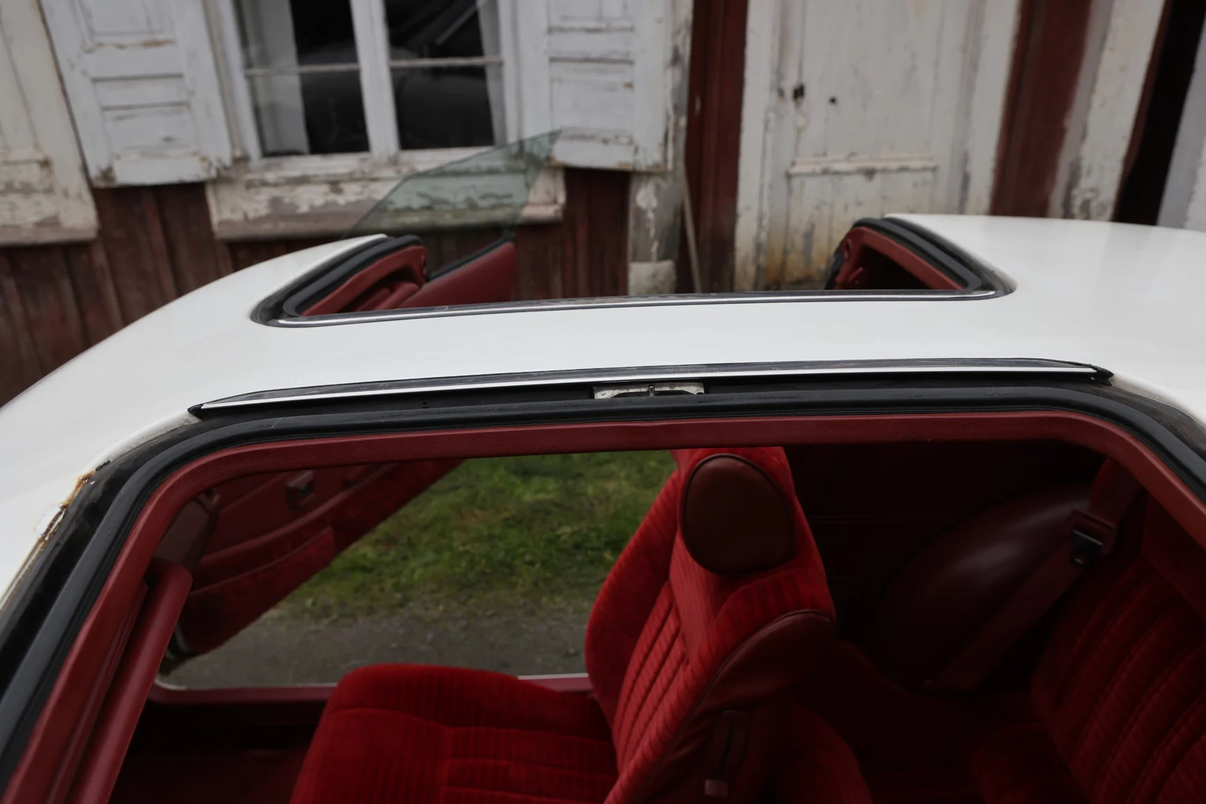 Exterior image of 1983 Datsun 280ZX (59)