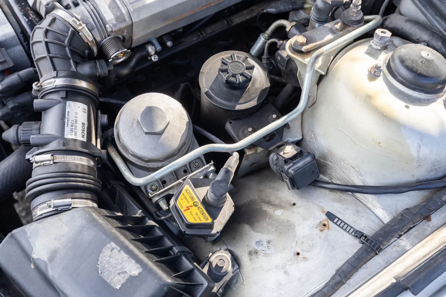 Image of 1991 BMW 850i (6) mechanics