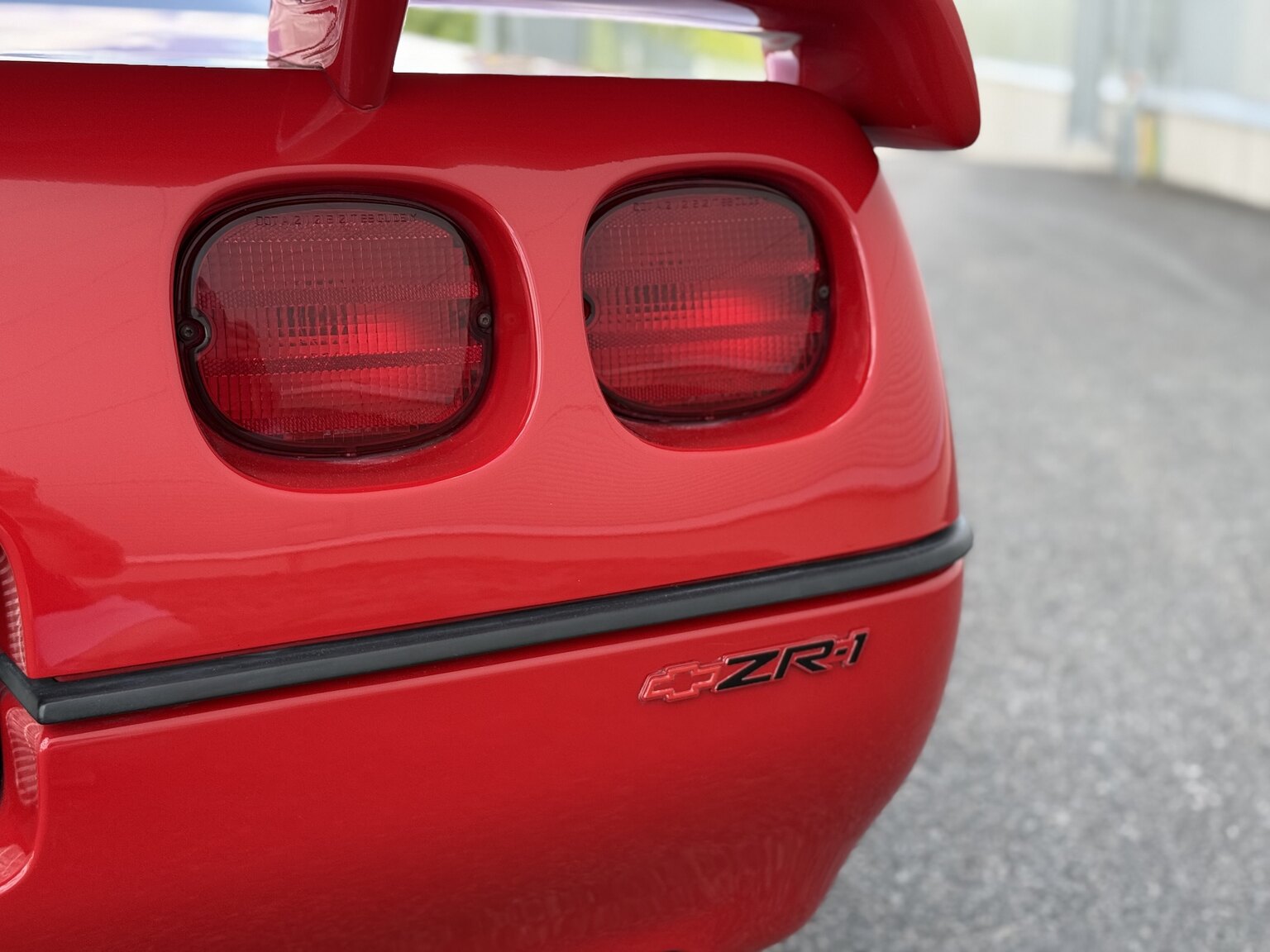 Exterior image of 1990 Chevrolet Corvette ZR-1 Targa