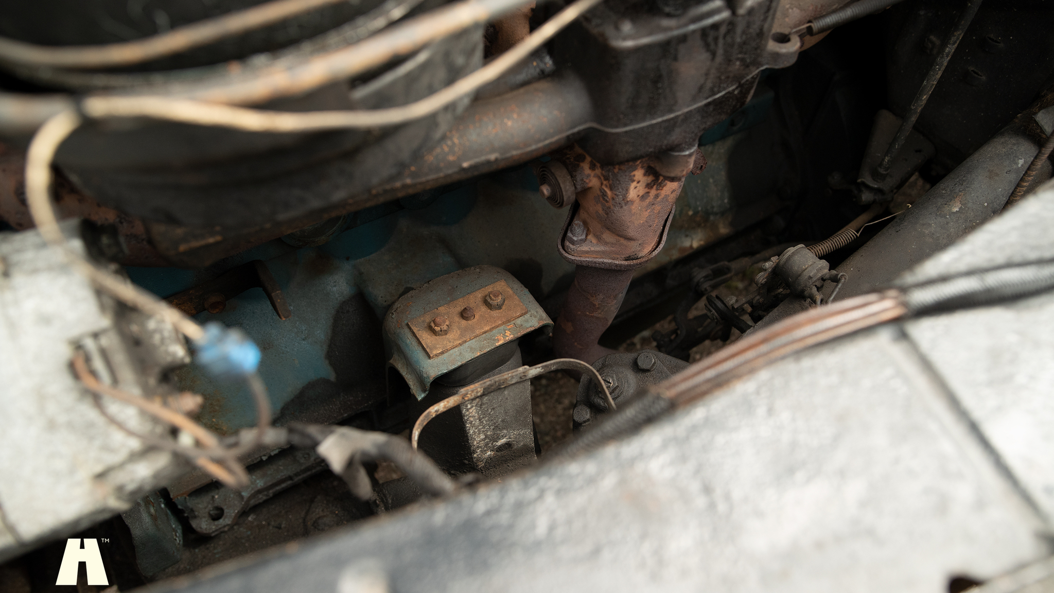 Image of 1949 Buick Super Eight (34) mechanics