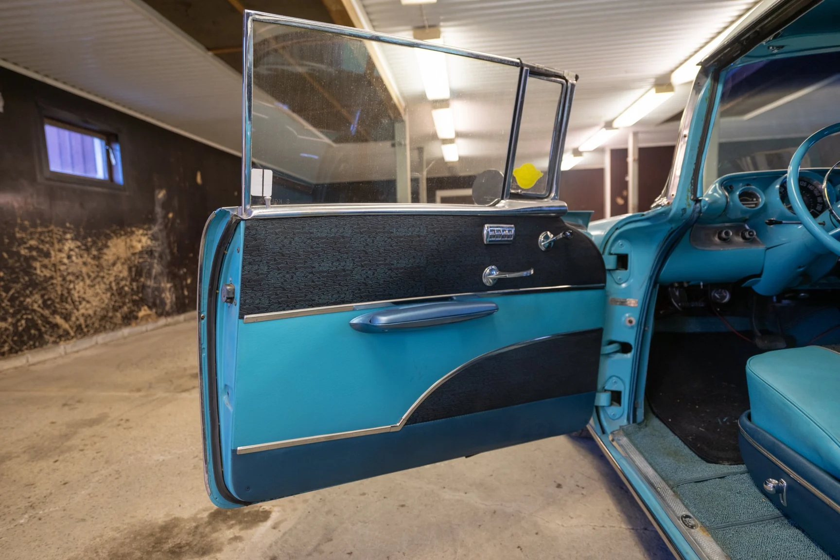 Interior image of 1957 Chevrolet Bel Air Sport Coupé (1)