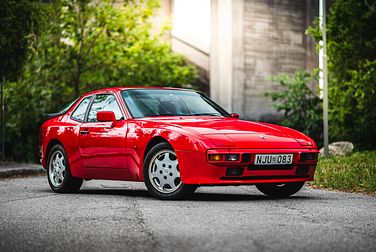 1988 Porsche 944 NJU083