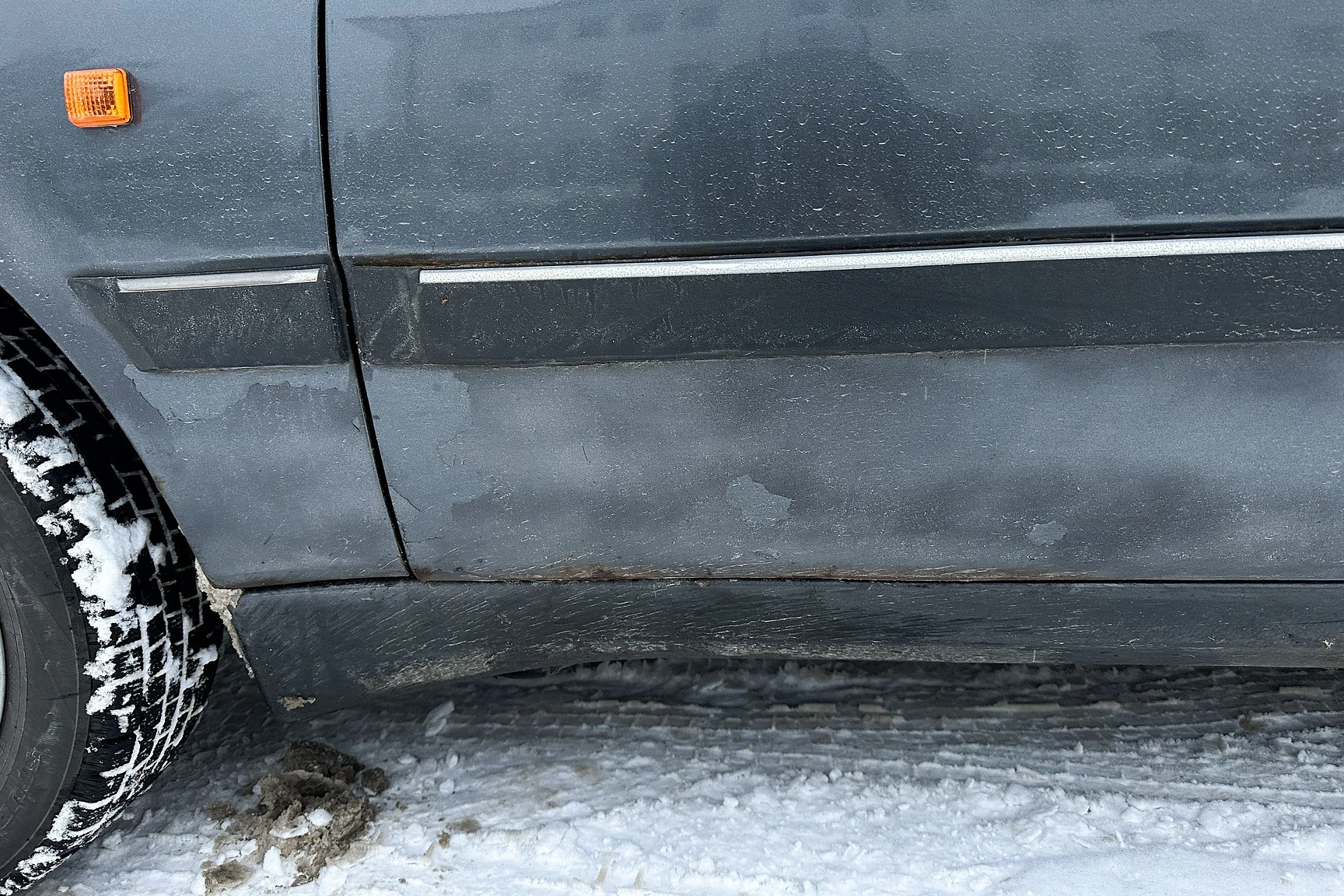 Exterior image of 1991 Peugeot 405 Break SRI (64)