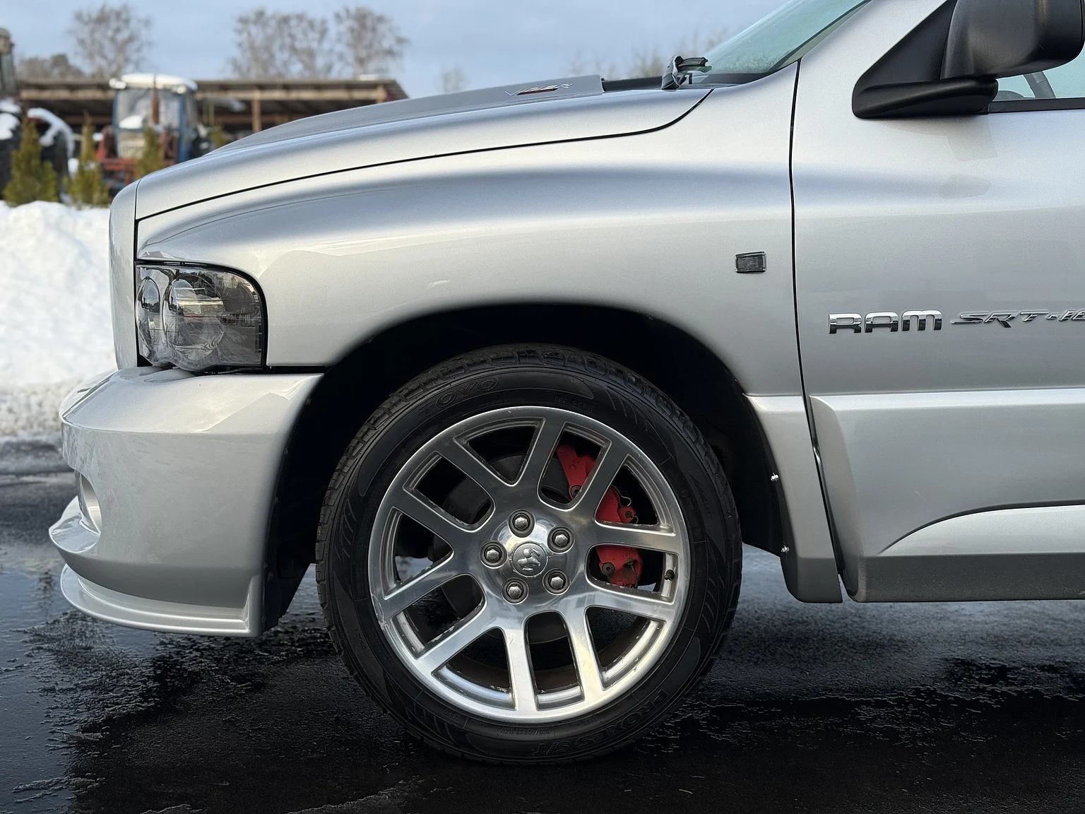 Exteriörbild på 2005 Dodge RAM SRT-10 Regular Cab Manual  (56)