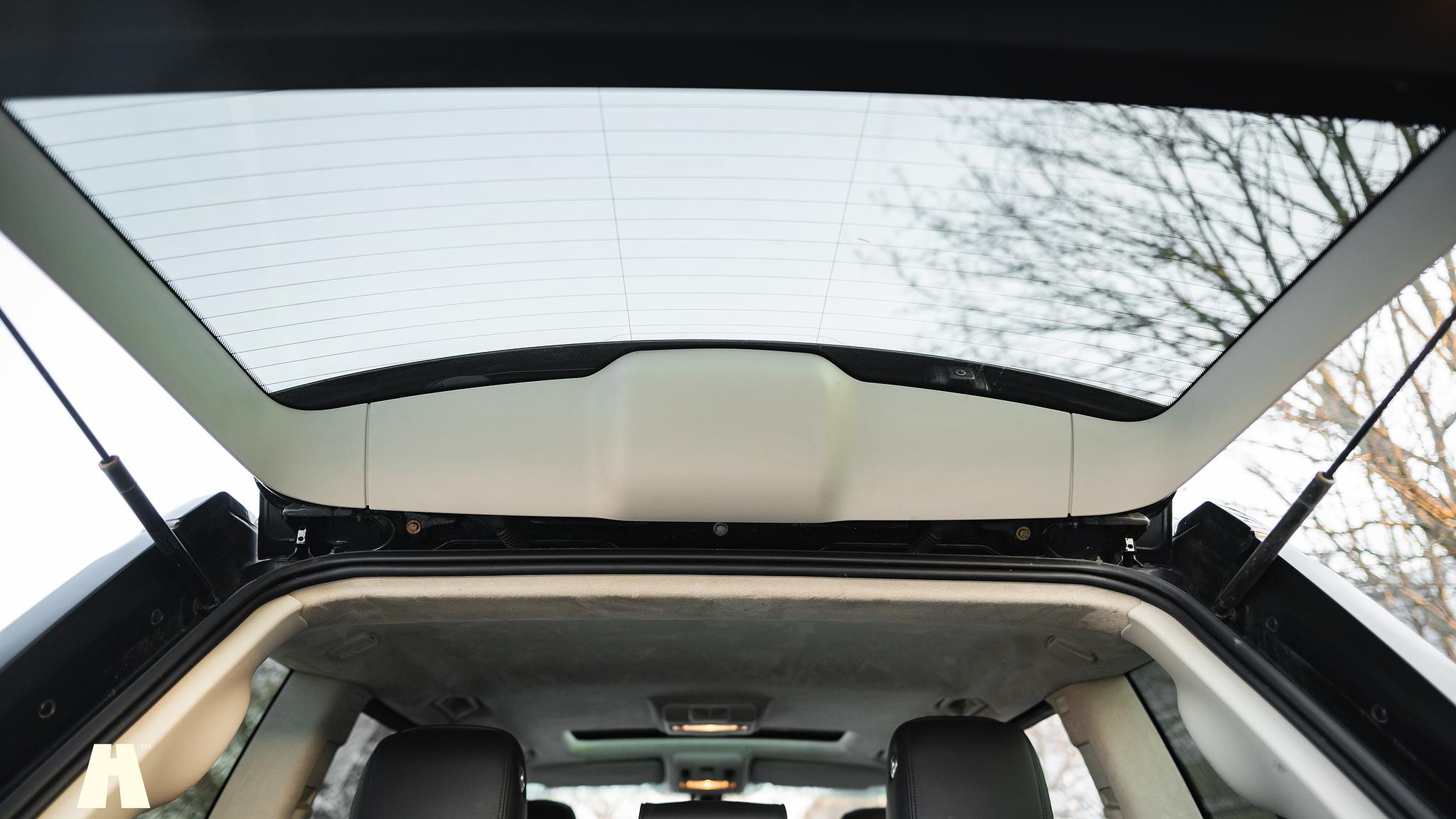 Interior image of 2012 Land Rover Range Rover Westminster TDV8 (L322)