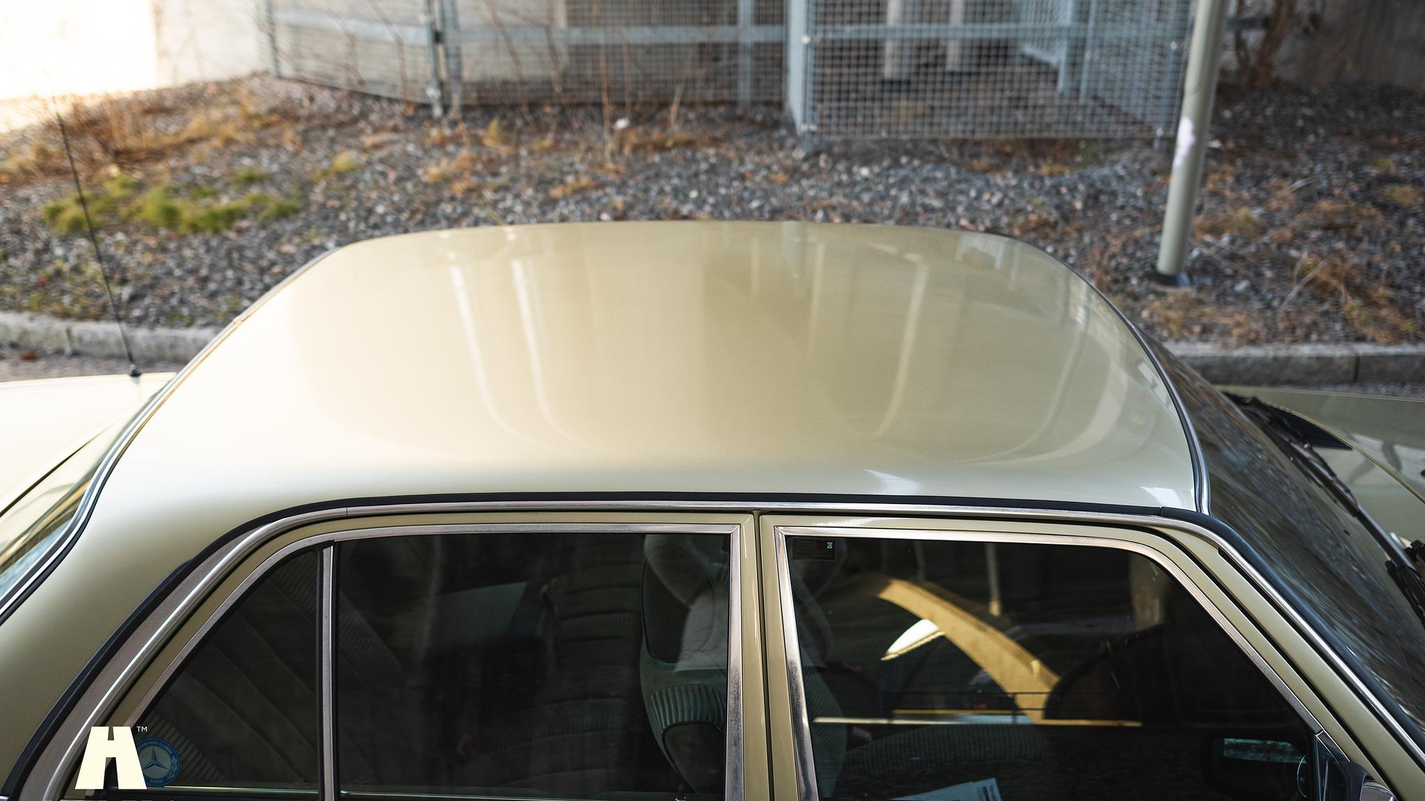 Exteriörbild på 1985 Mercedes-Benz 200 Series 3  (18)