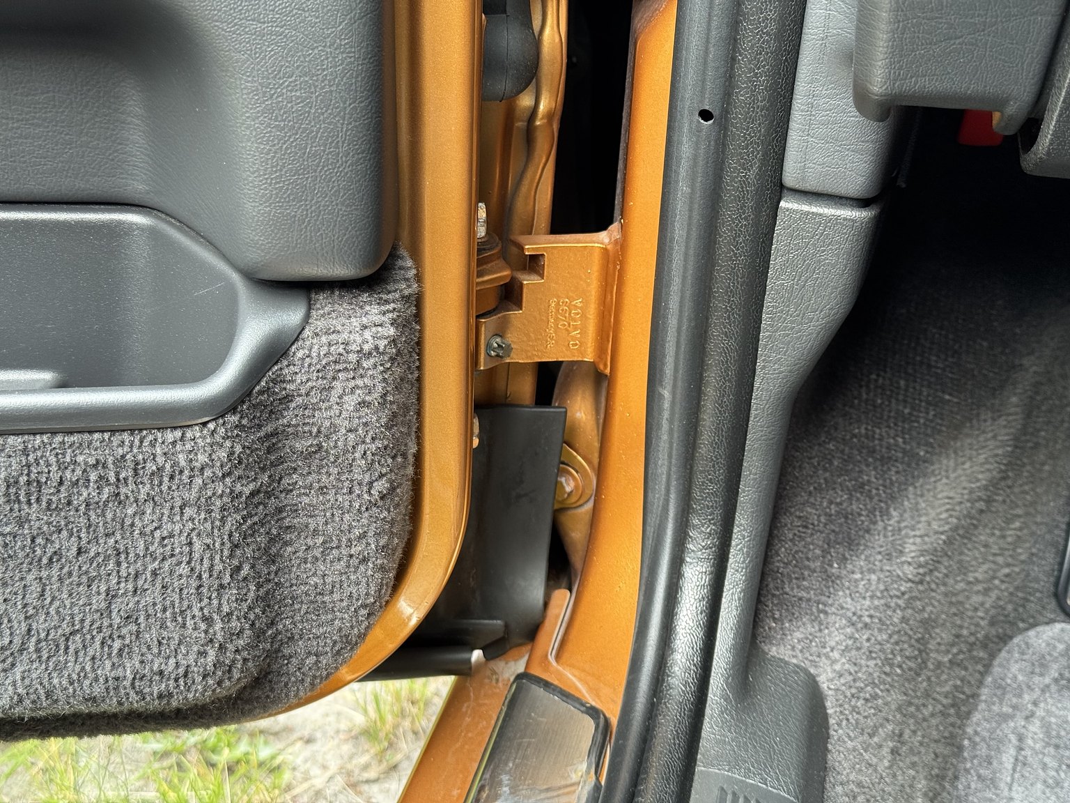 Interior image of 1996 Volvo 850 R