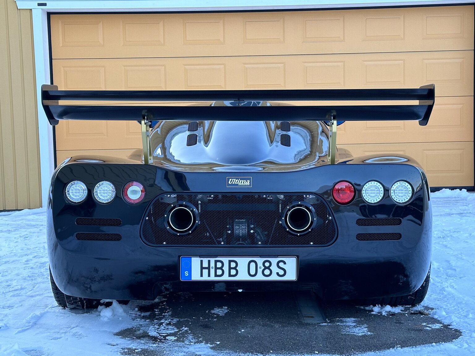 Exterior image of 2021 Ultima Evolution LS3