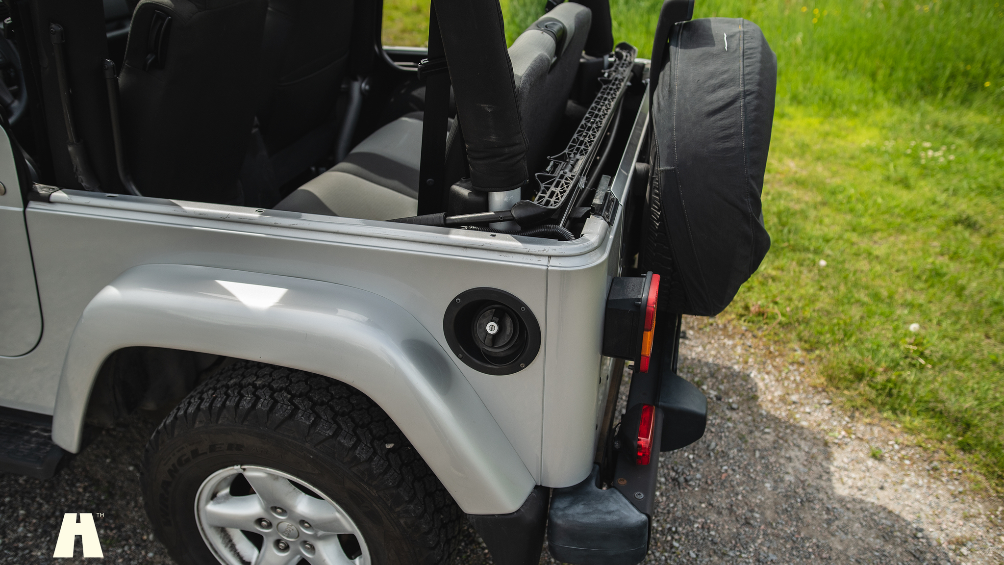 Exterior image of 2006 Jeep Wrangler 4.0L Sahara 