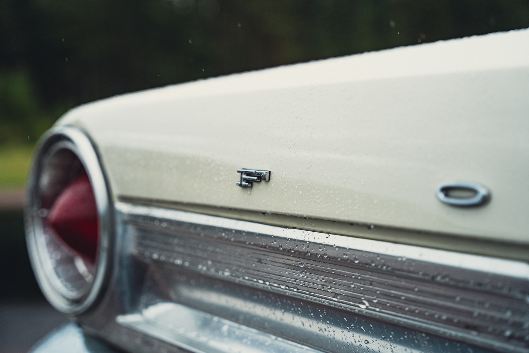 Aussenfoto 1964 Ford Fairlane 500 Sport Coupé (61)