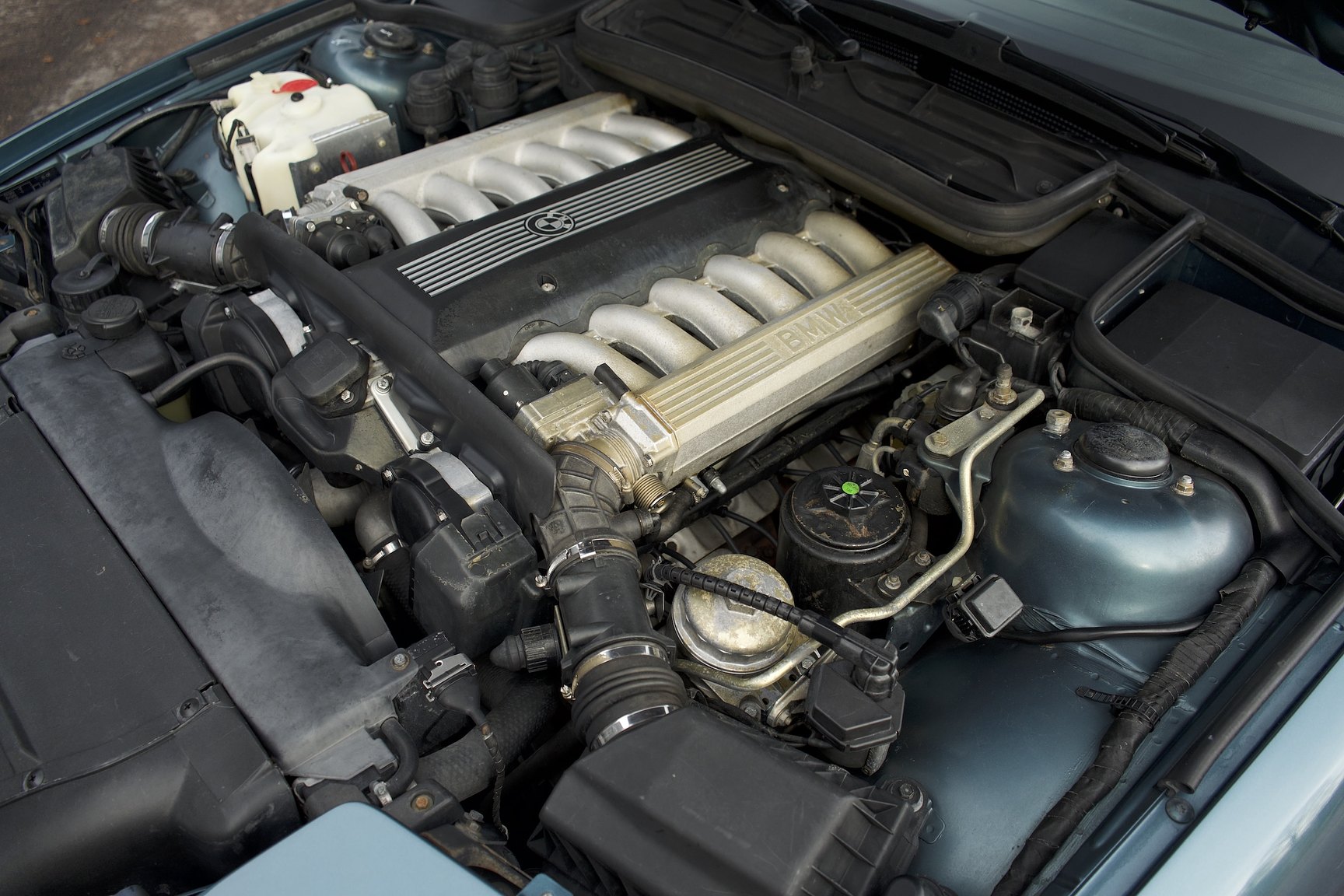 1992 BMW 850i 6-speed manual - NO RESERVE, Mekanik