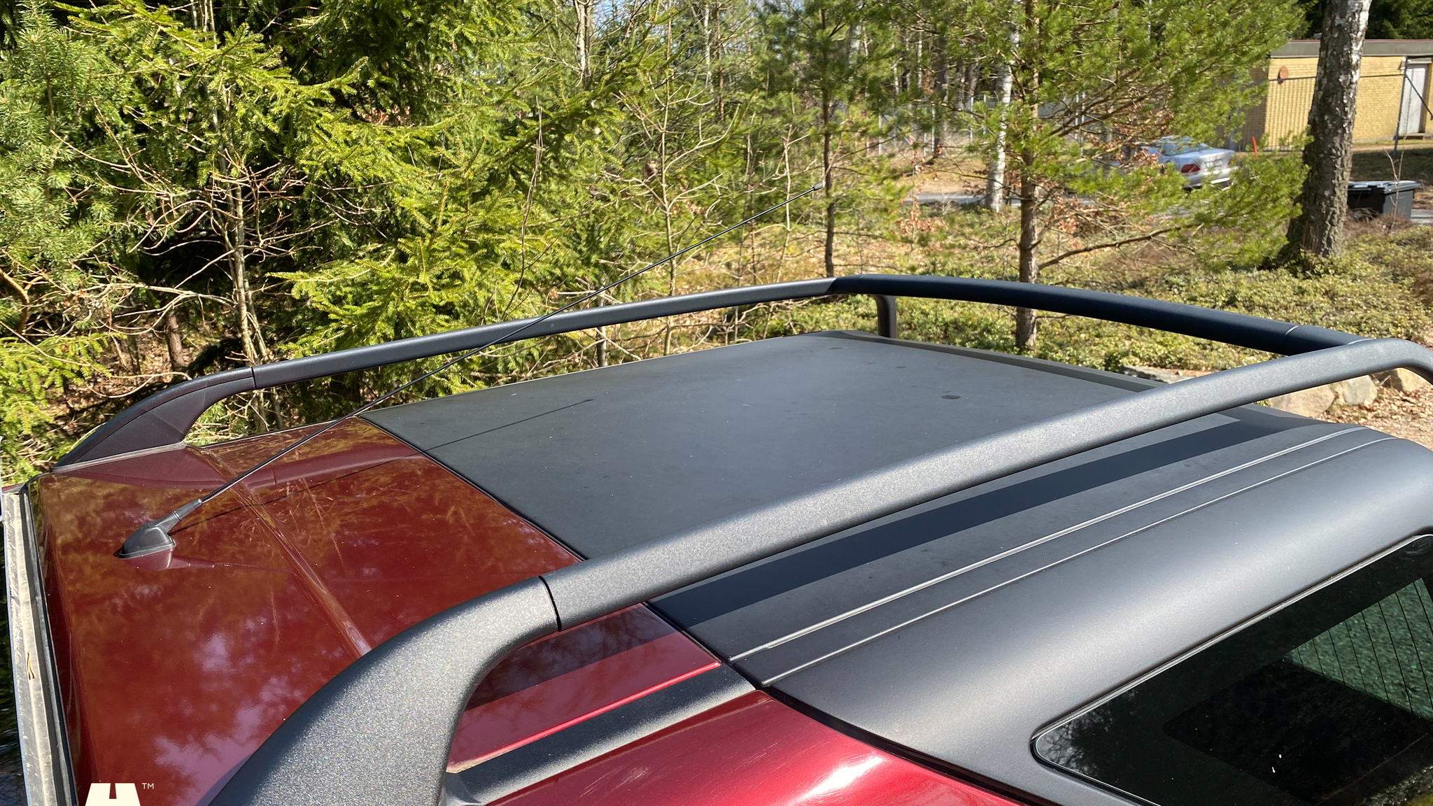 Exterior image of 2002 Land Rover Freelander TD4 3d