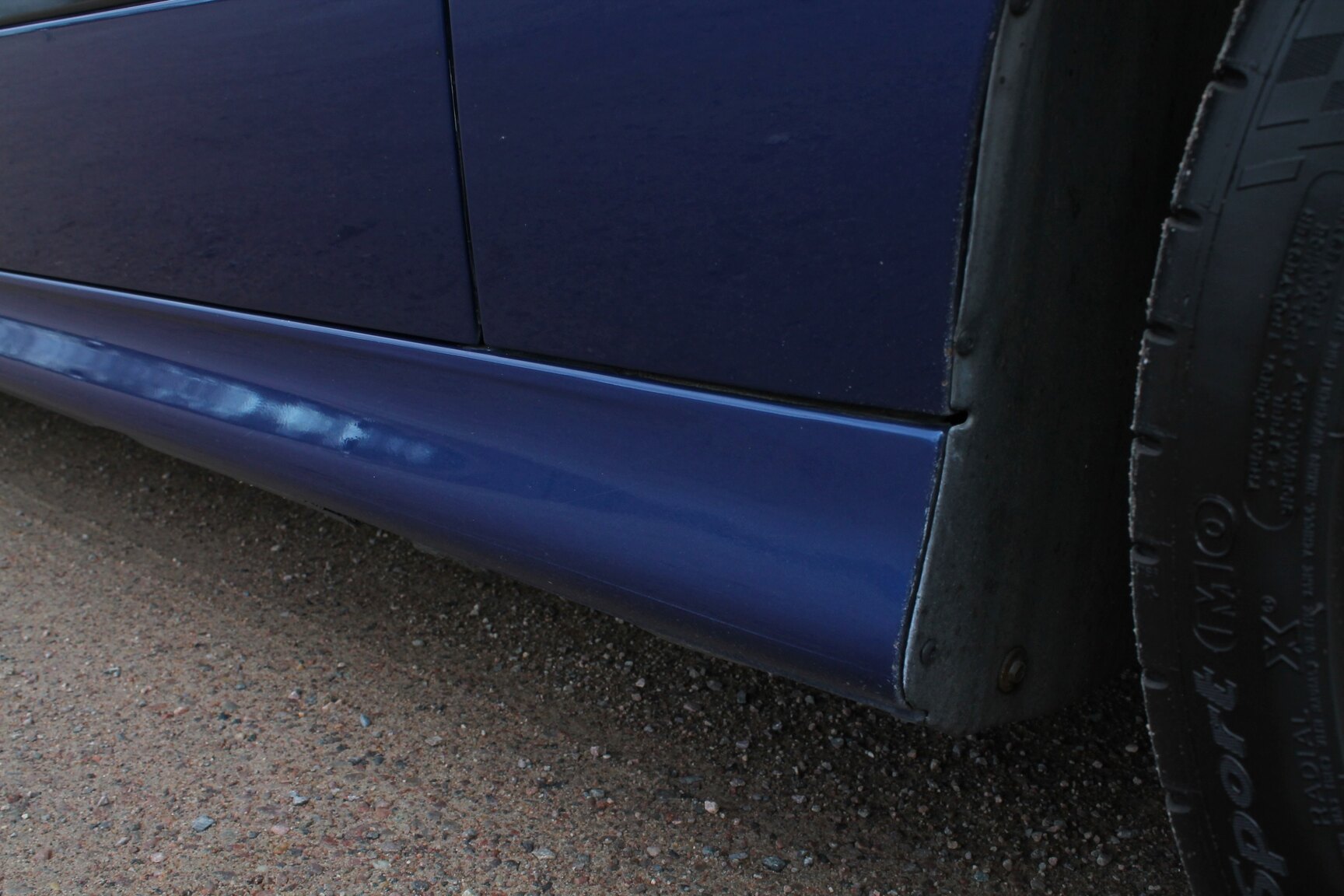 Exteriörbild på 2003 BMW M5