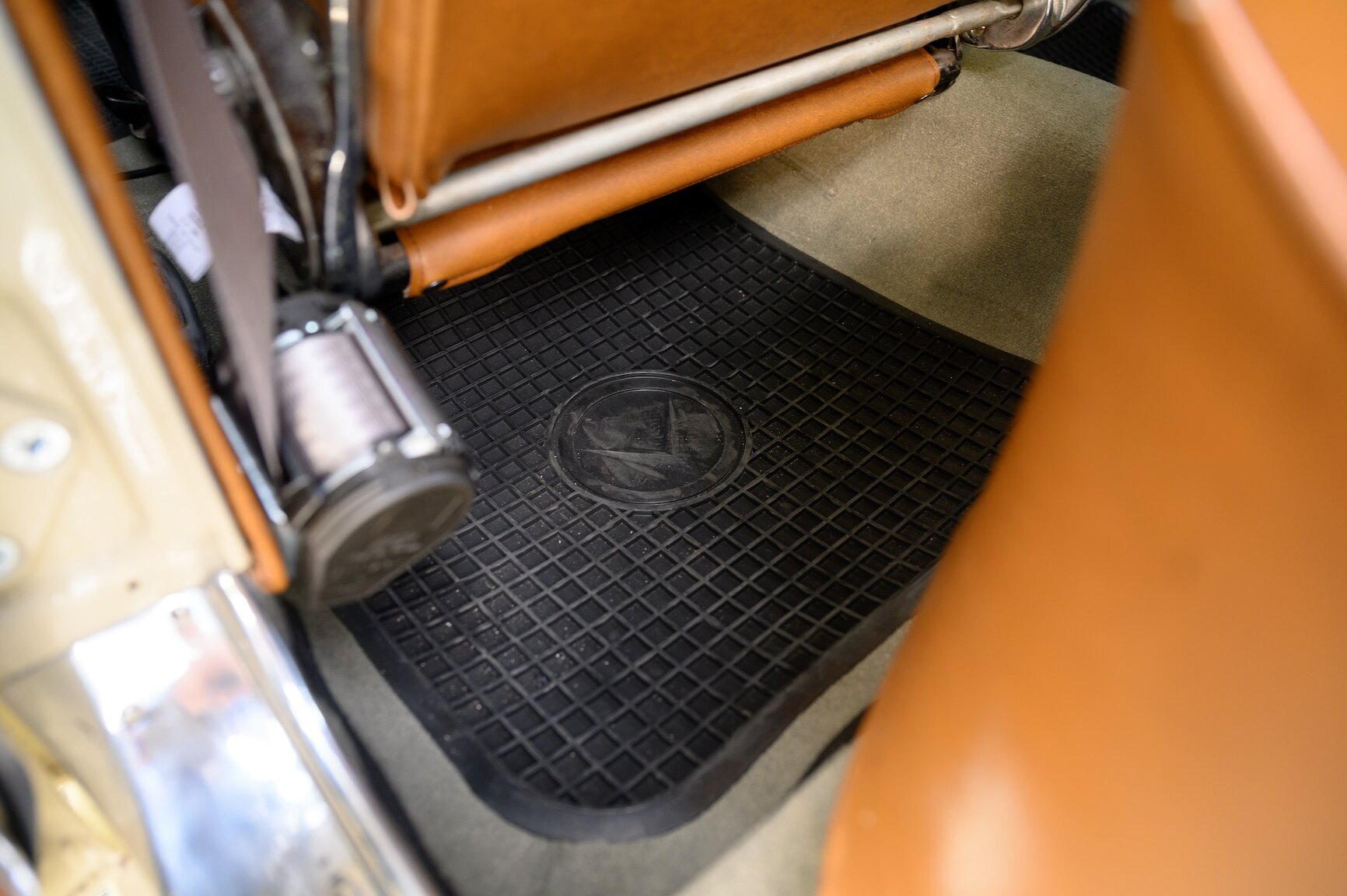 Interior image of 1968 Amazon Herrgårdsvagn