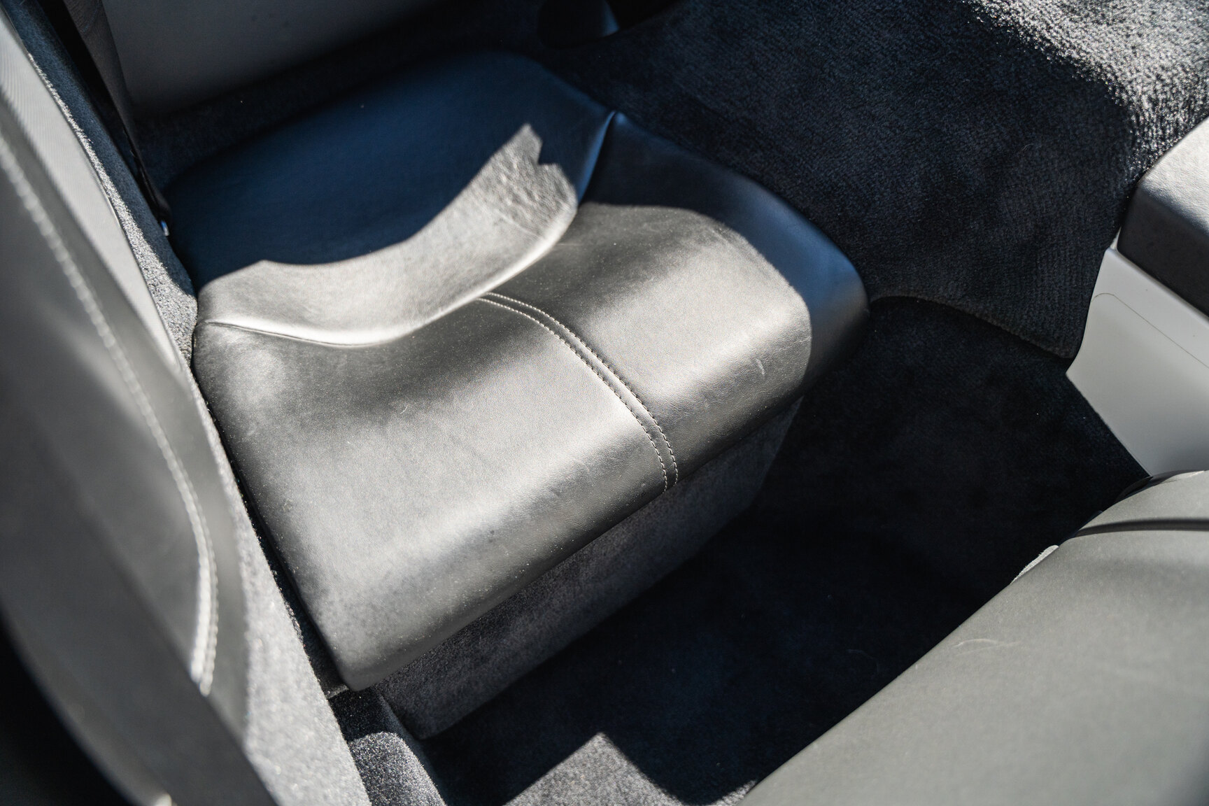 Interior image of 2008 Porsche 911 Turbo Cabriolet (60)