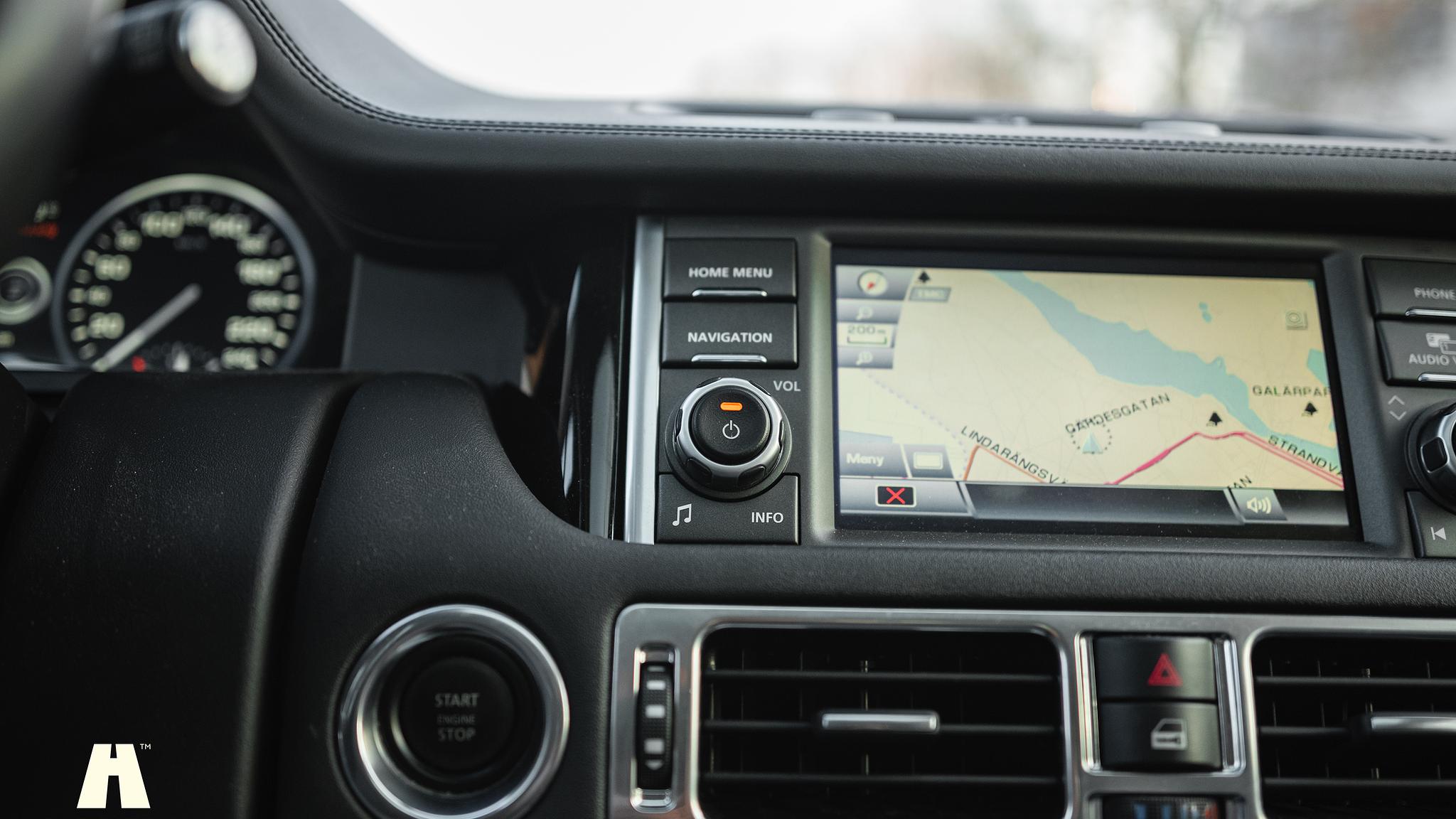 Interior image of 2012 Land Rover Range Rover Westminster TDV8 (L322)