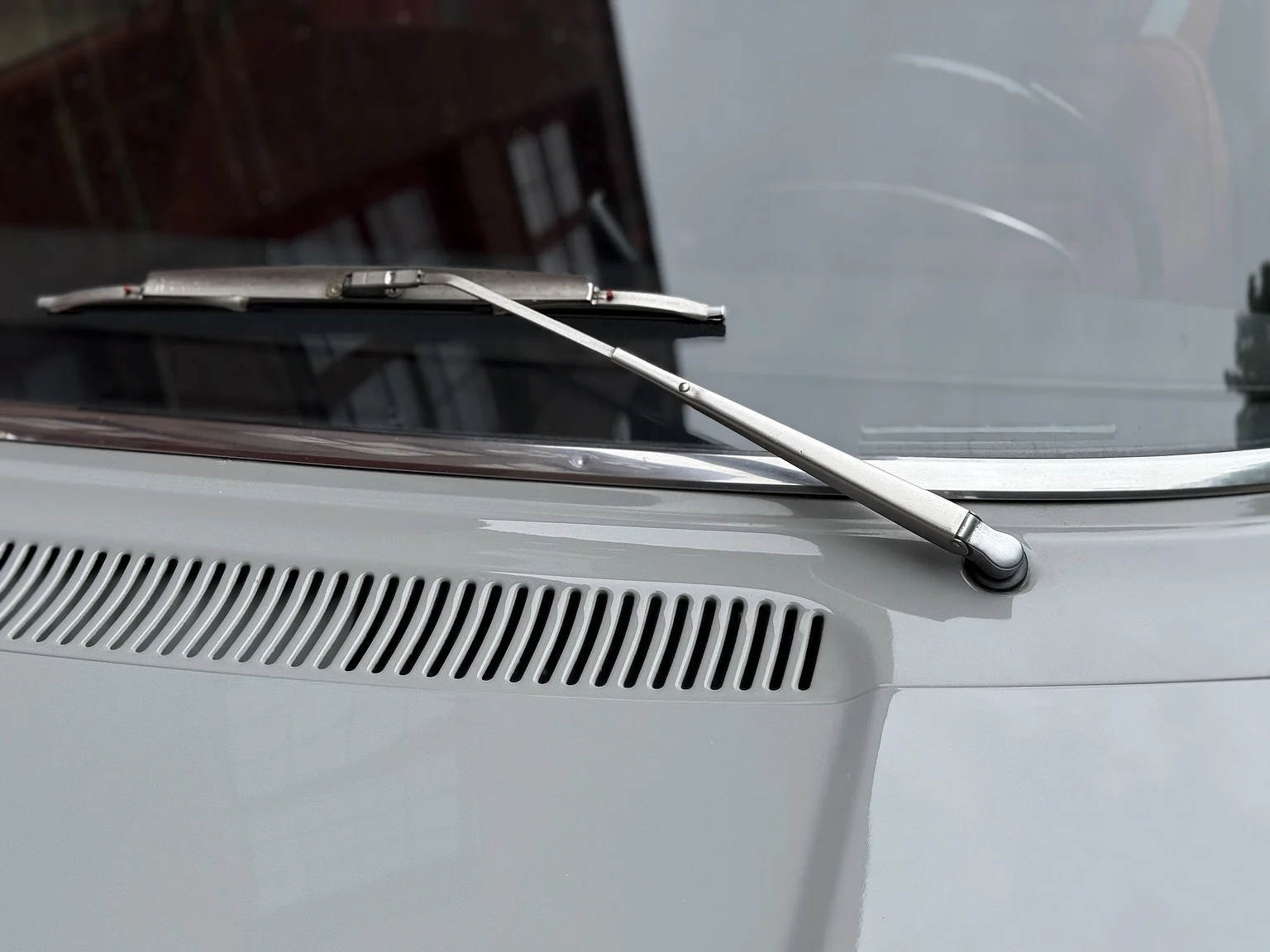 Exteriörbild på 1970 Volvo 142 2.0 Automatic (49)