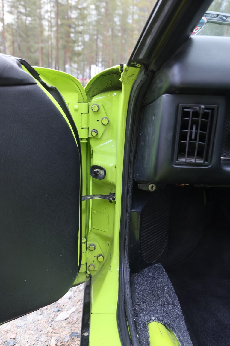 Interior image of 1974 Porsche 914/'6'-3.2 Speedster