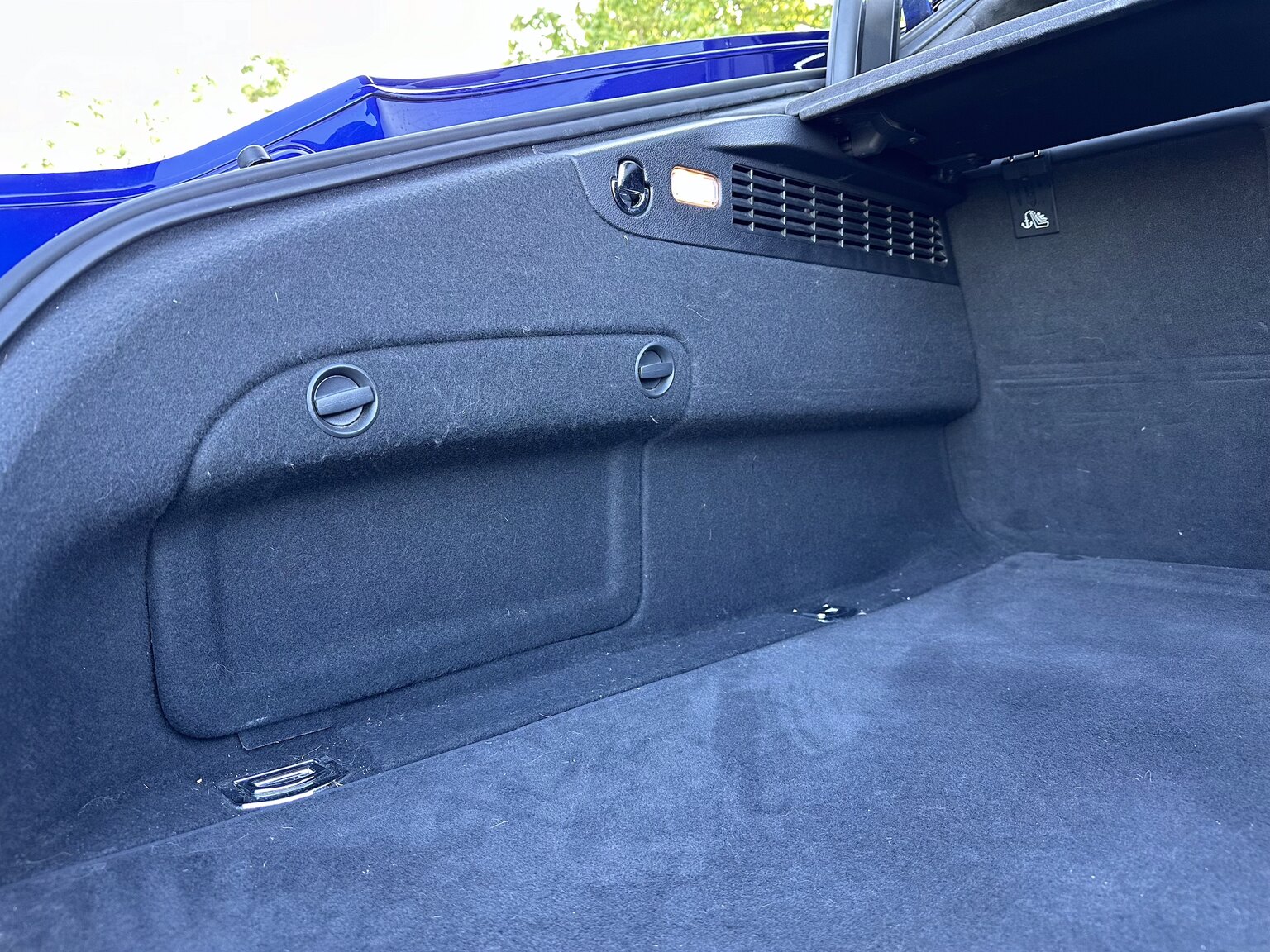 Innenraumfoto von 2015 Audi RS7 (50)