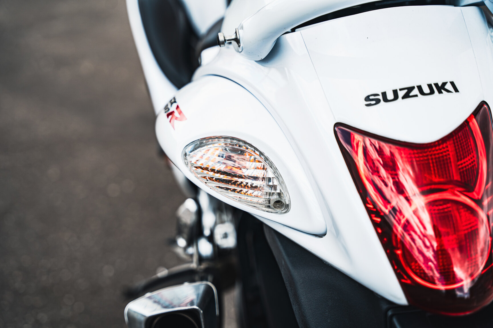 Exteriörbild på 2013 Suzuki GSX1300R Hayabusa