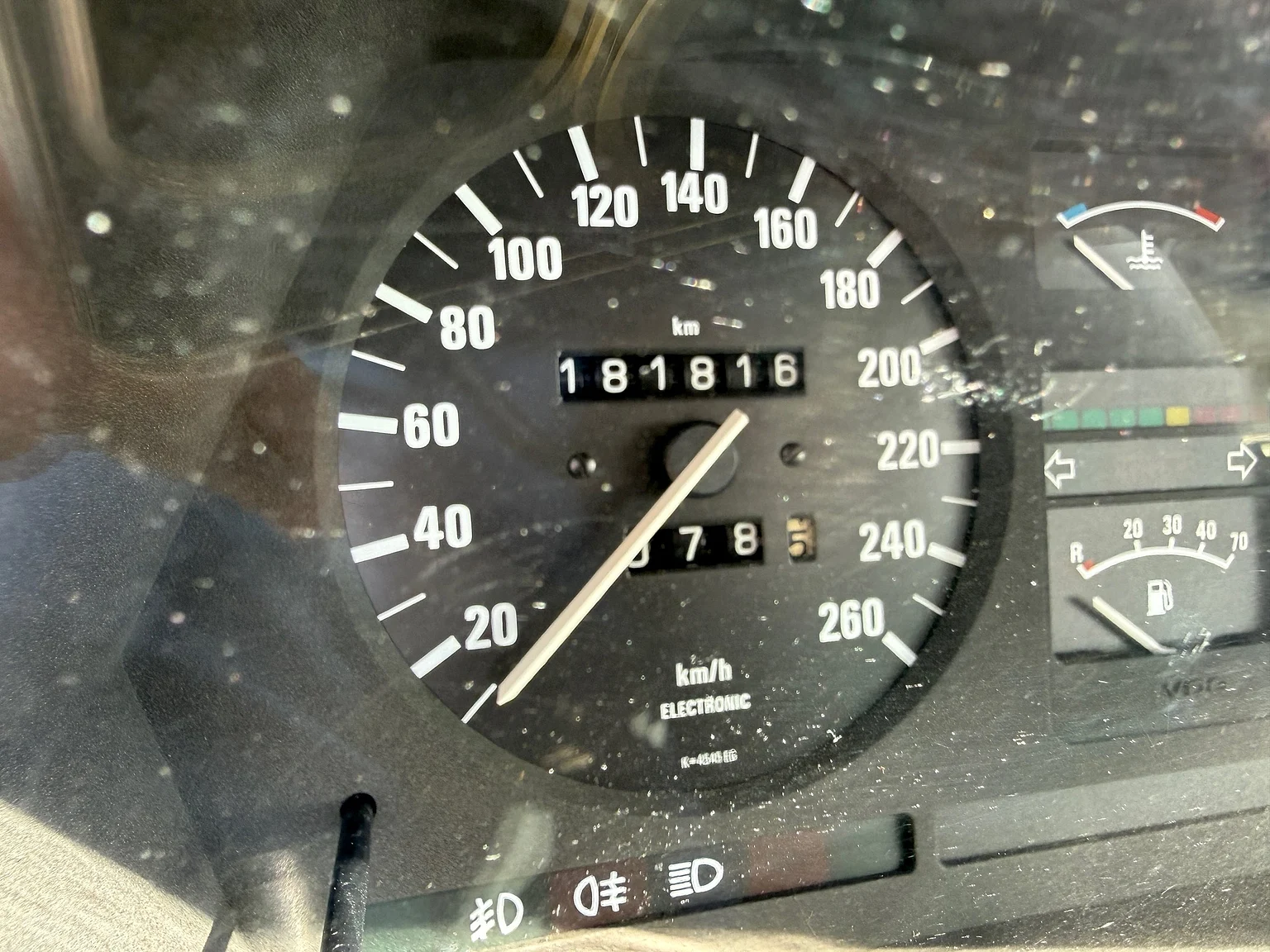 Interior image of 1985 BMW 635 CSiA (E24) (16)