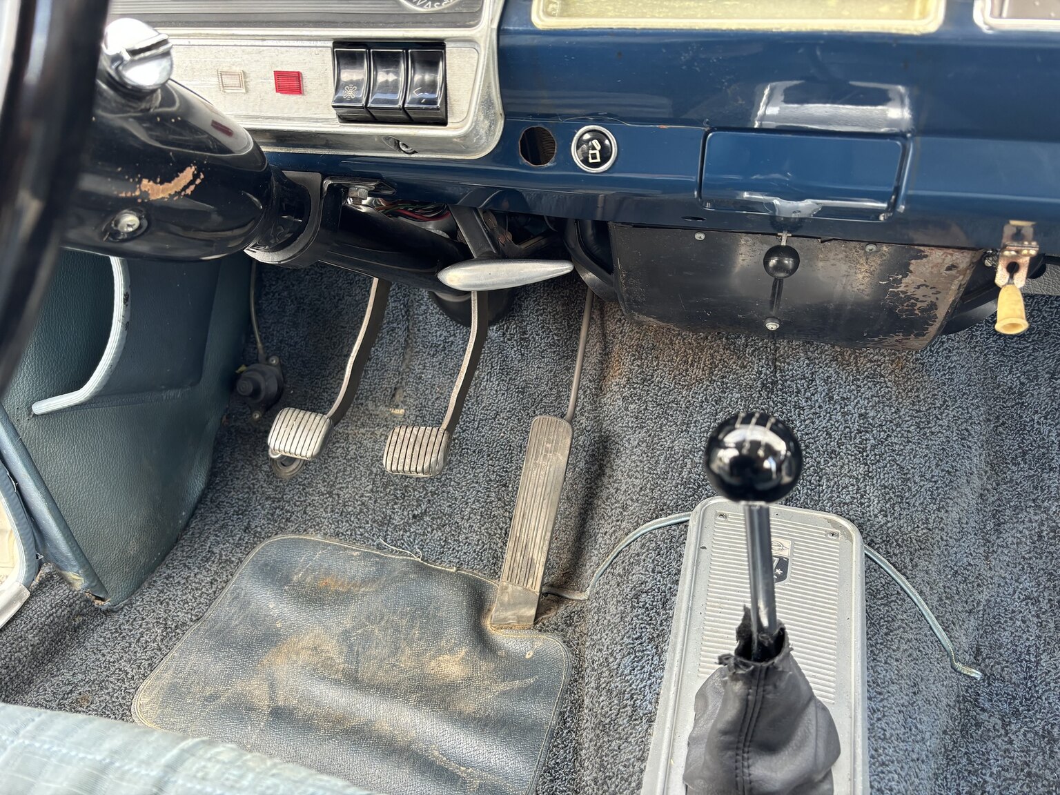 Interiörbild 1965 Opel Record Deluxe