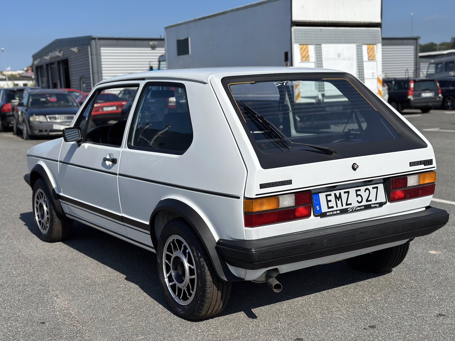 Exteriörbild på 1984 Volkswagen Golf GTI 