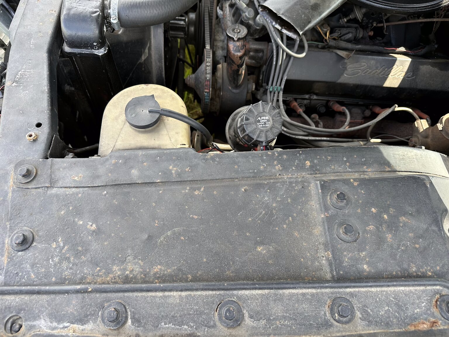 Image of 1964 Cadillac Fleetwood Seventy-Five Limousine mechanics (9)