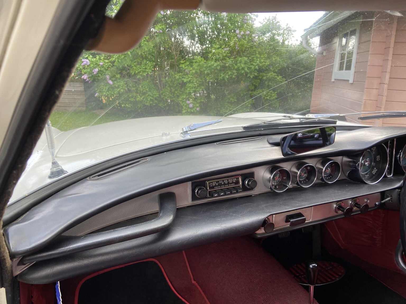 Interior image of 1968 Volvo P1800 S