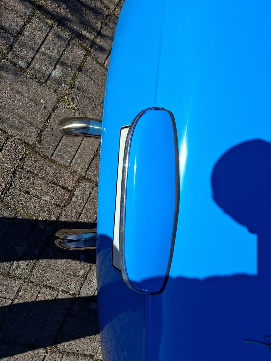 Exterior image of 1966 Volkswagen 1300 Karmann-Ghia