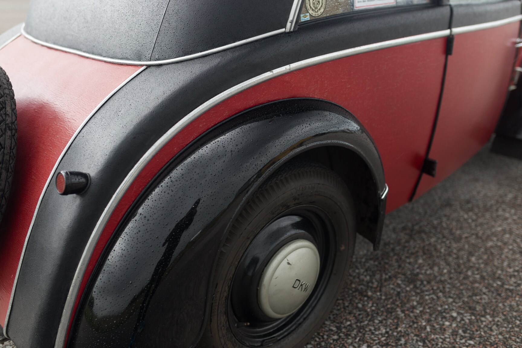 Exteriörbild på 1939 DKW Favorit Sedan