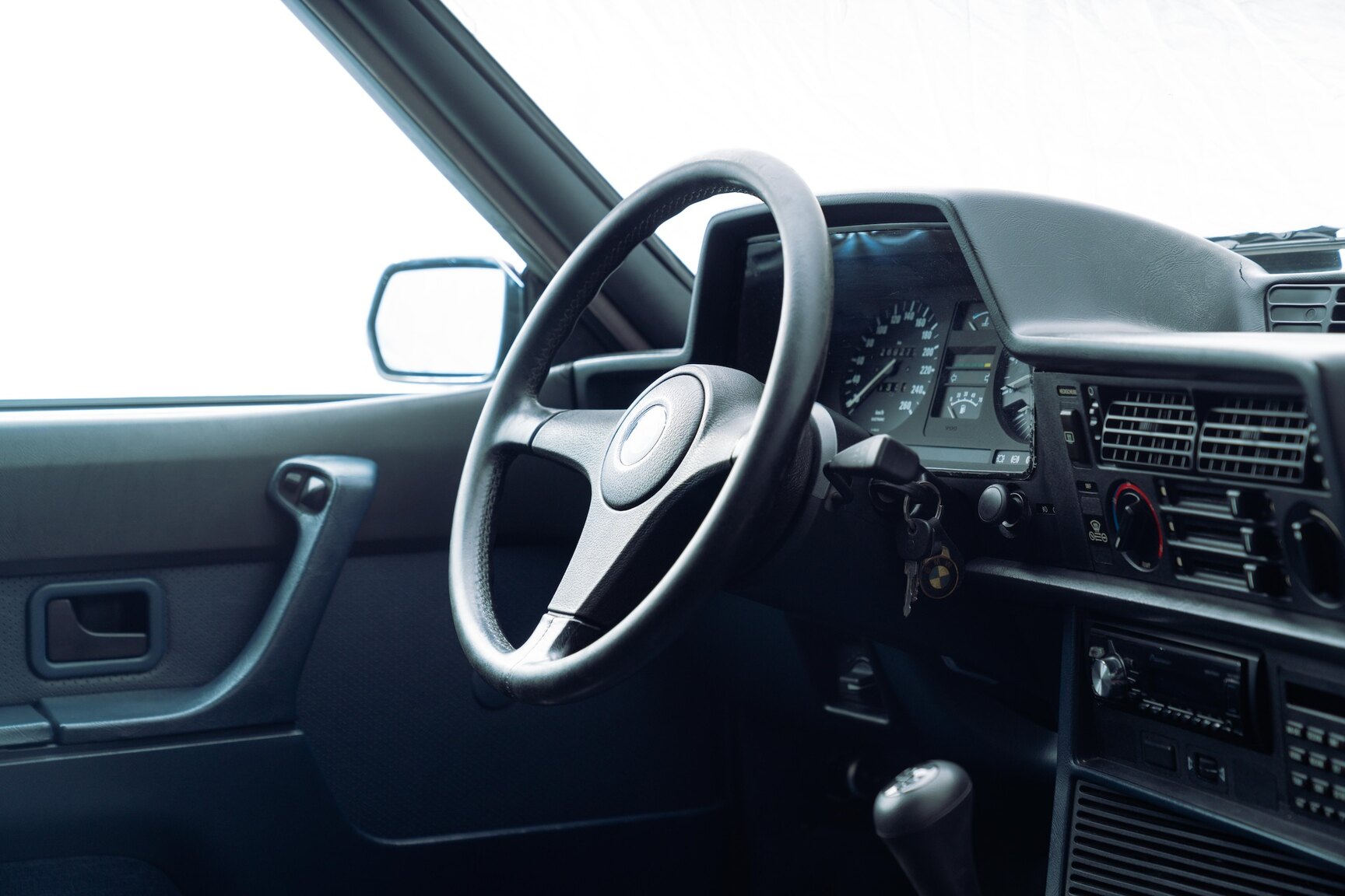 Innenraumfoto von 1986 BMW 635 CSi (2)