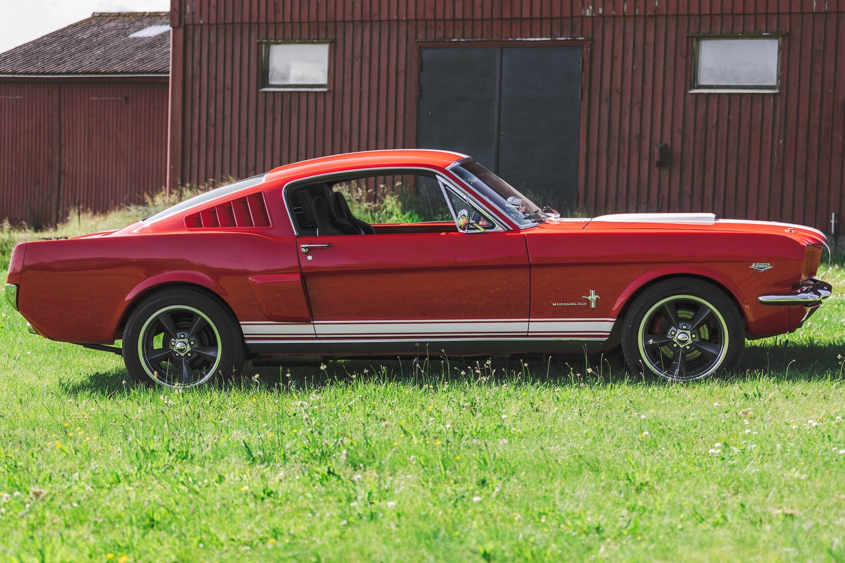 Exterior image of 1965 Ford Mustang Fastback