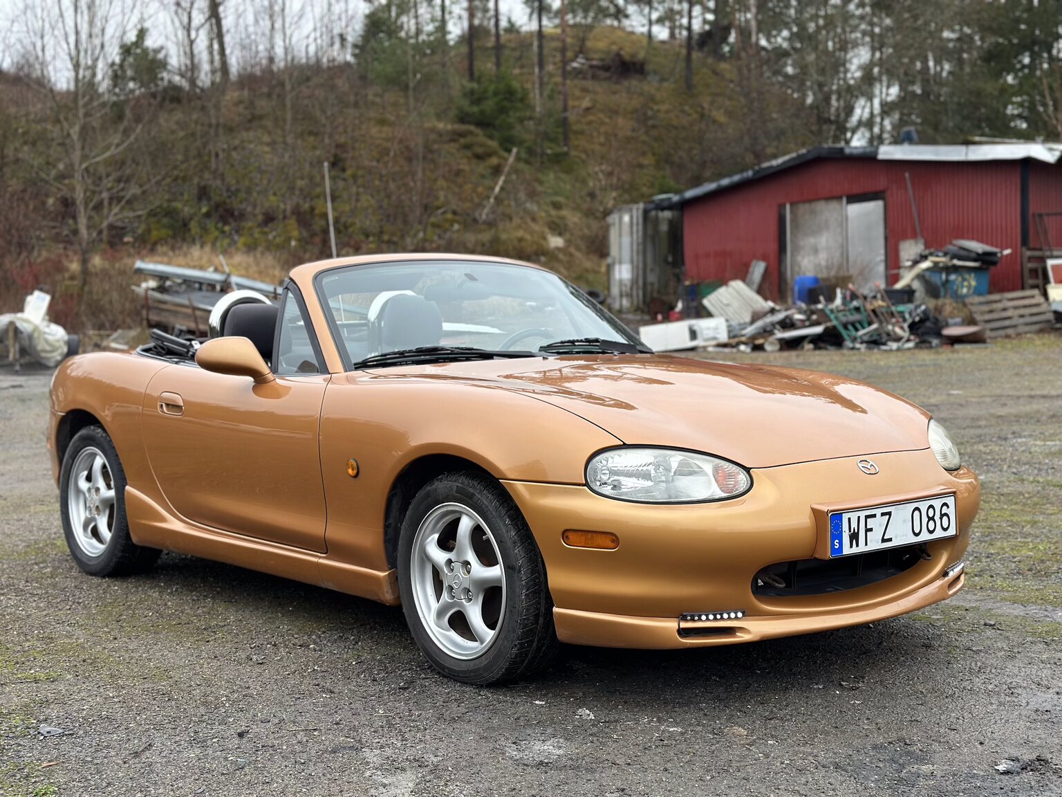 Aussenfoto 1998 Mazda Miata MX-5 NB