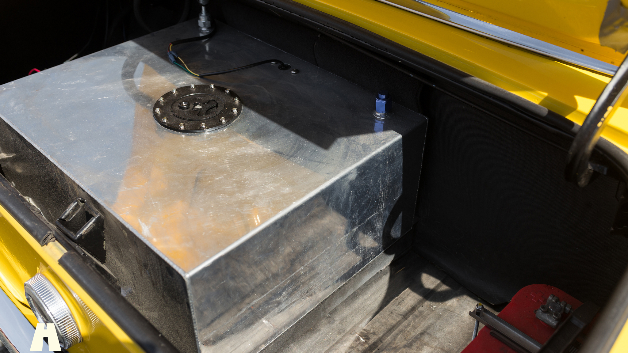 Interior image of 1971 Ford Mustang 429 Cabriolet (75)